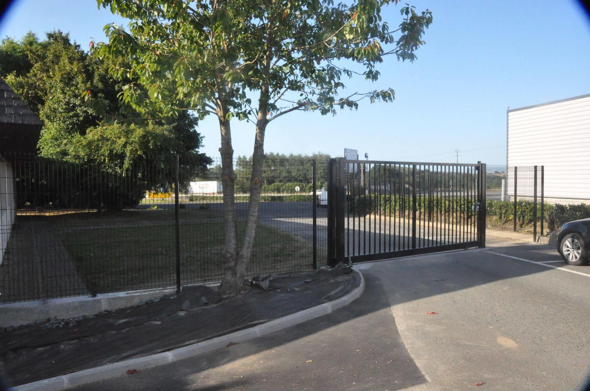 Hotel Les Caps Lamballe Exterior foto