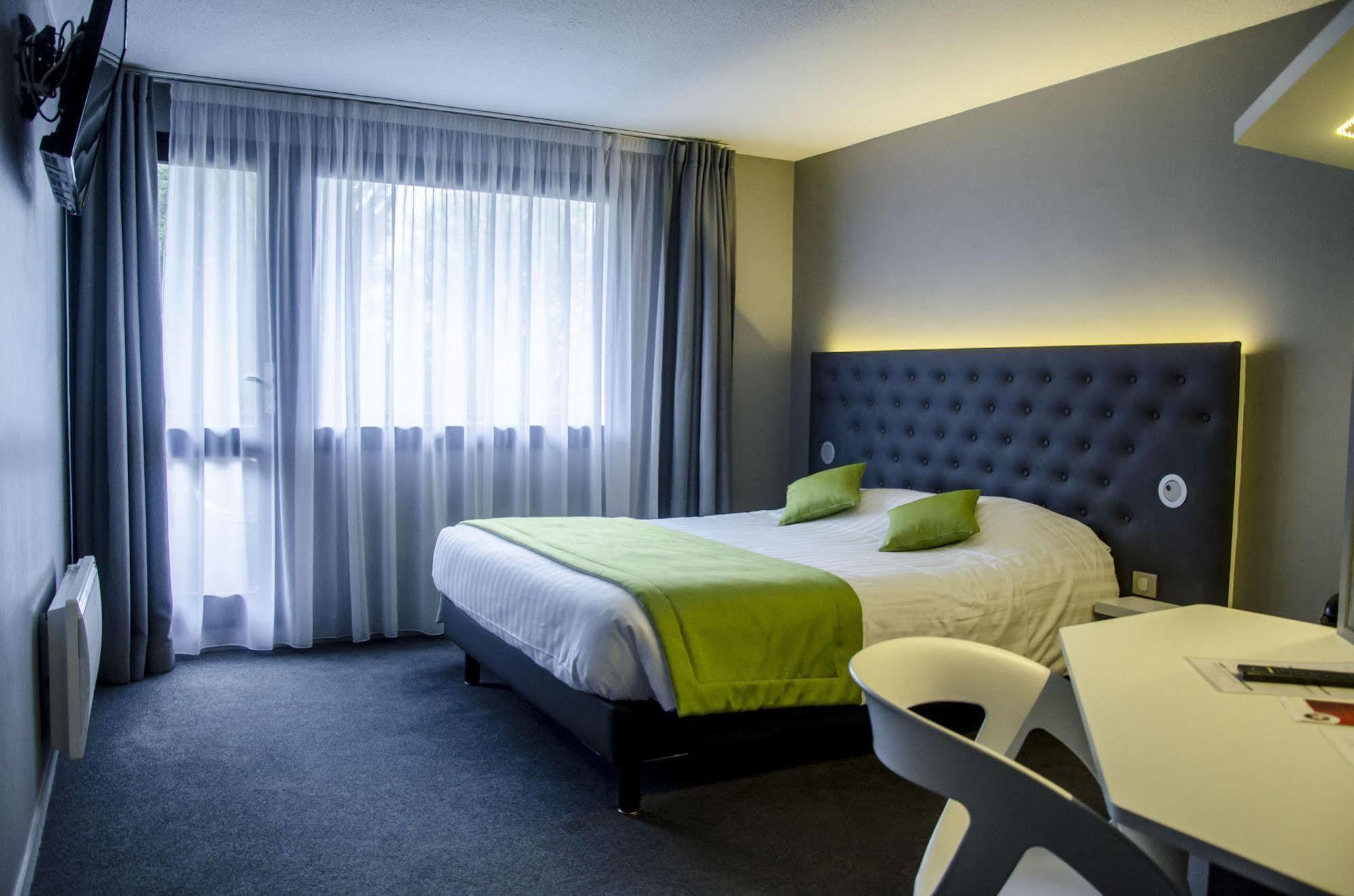 Hotel Les Caps Lamballe Exterior foto